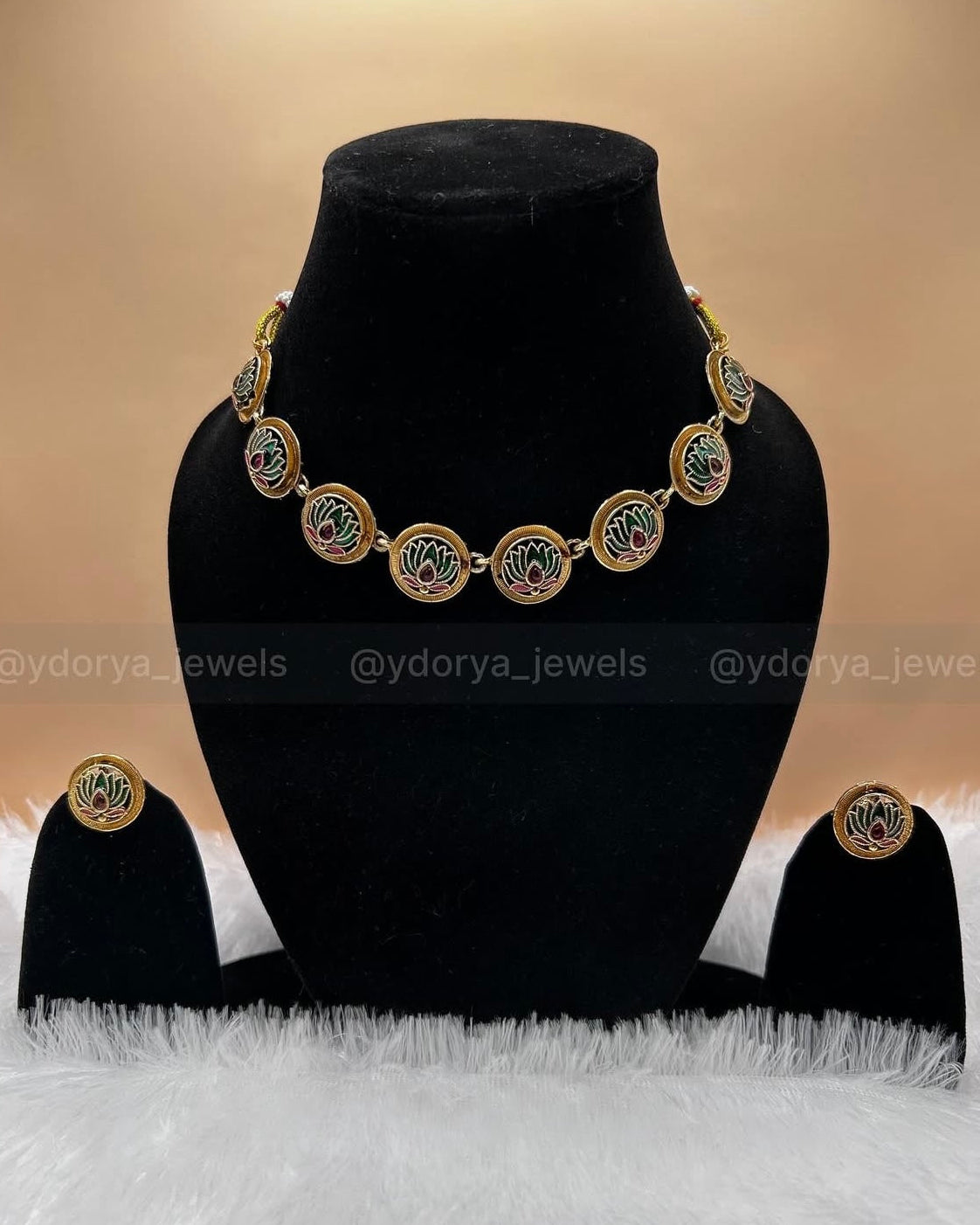 Handcrafted Lotus Enamel Choker Set NK-031