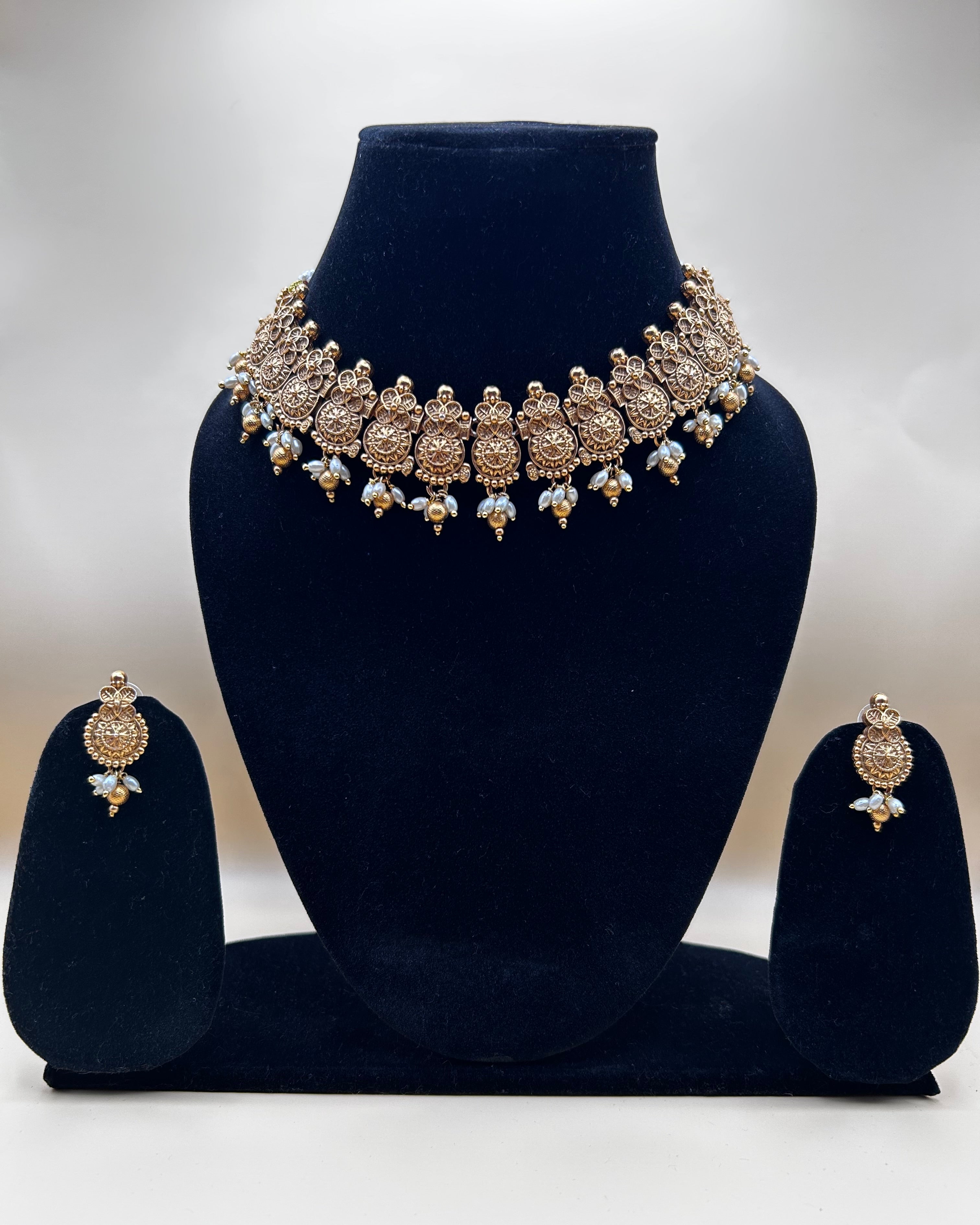 Antique Gold Pearl Necklace Set NK-067