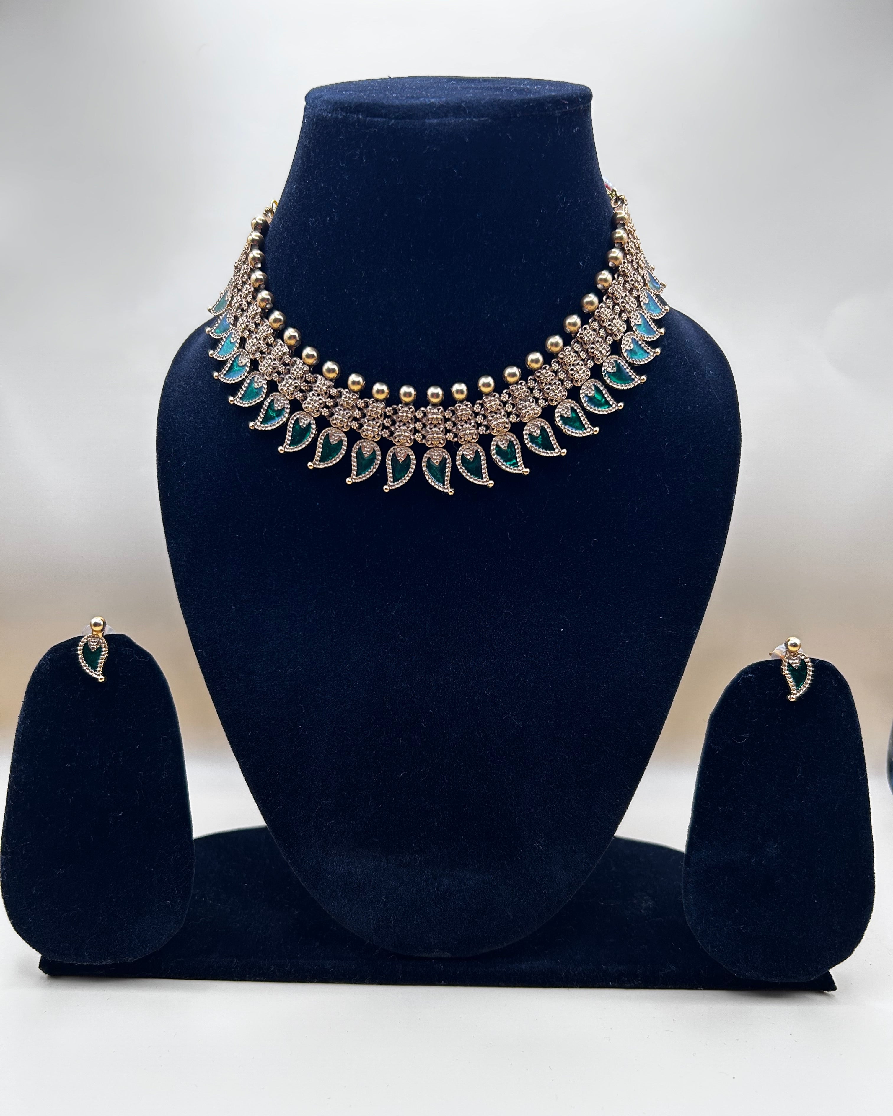 Emerald Green Leaf Necklace Set NK-072