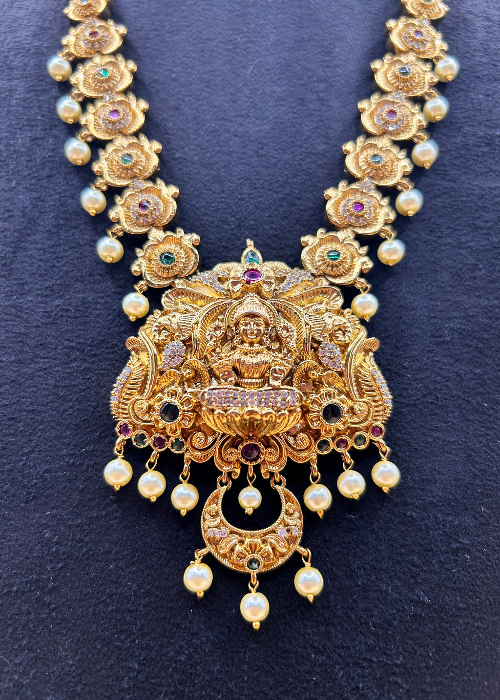Lakshmi Pearl Heritage Haram NK-003