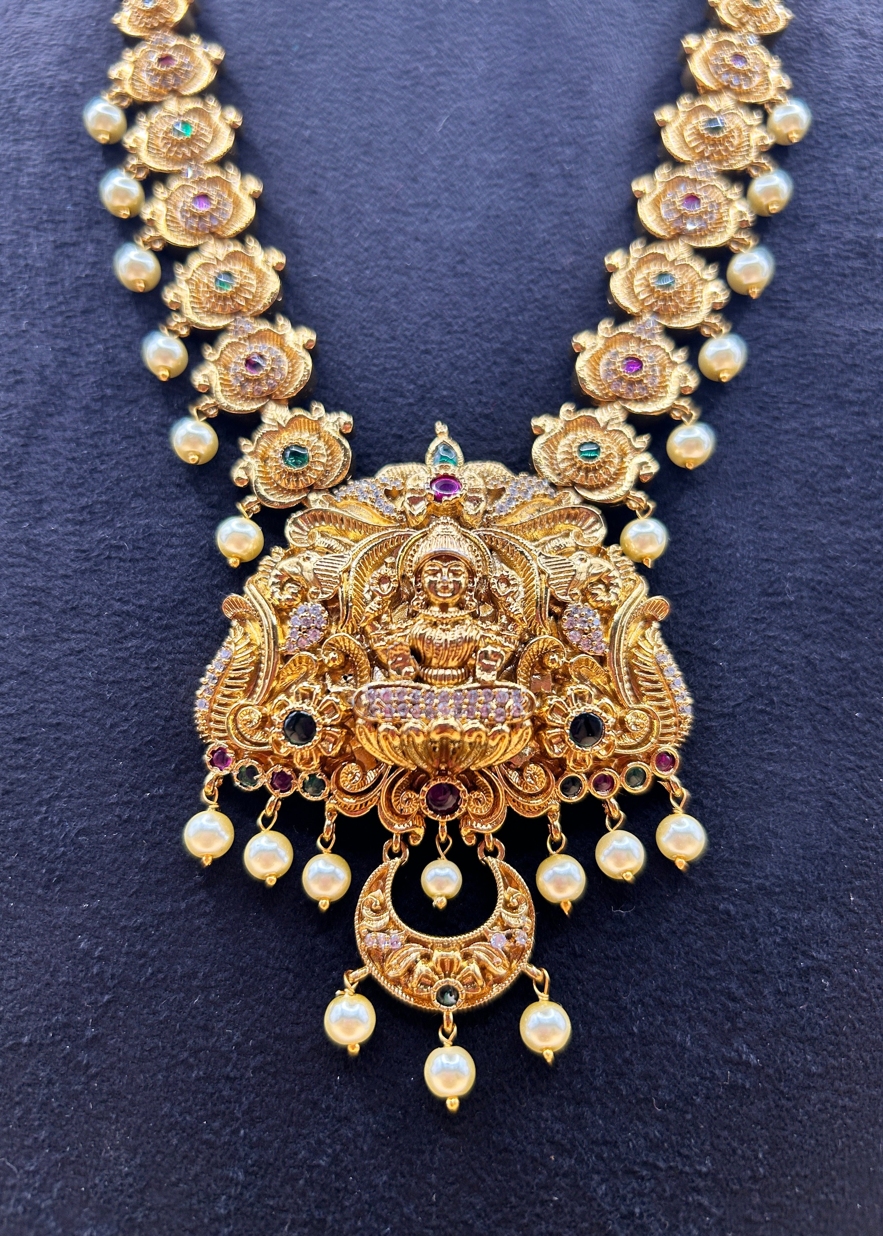 Lakshmi Pearl Heritage Haram NK-003