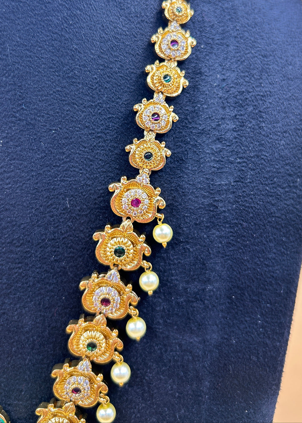 Lakshmi Pearl Heritage Haram NK-003
