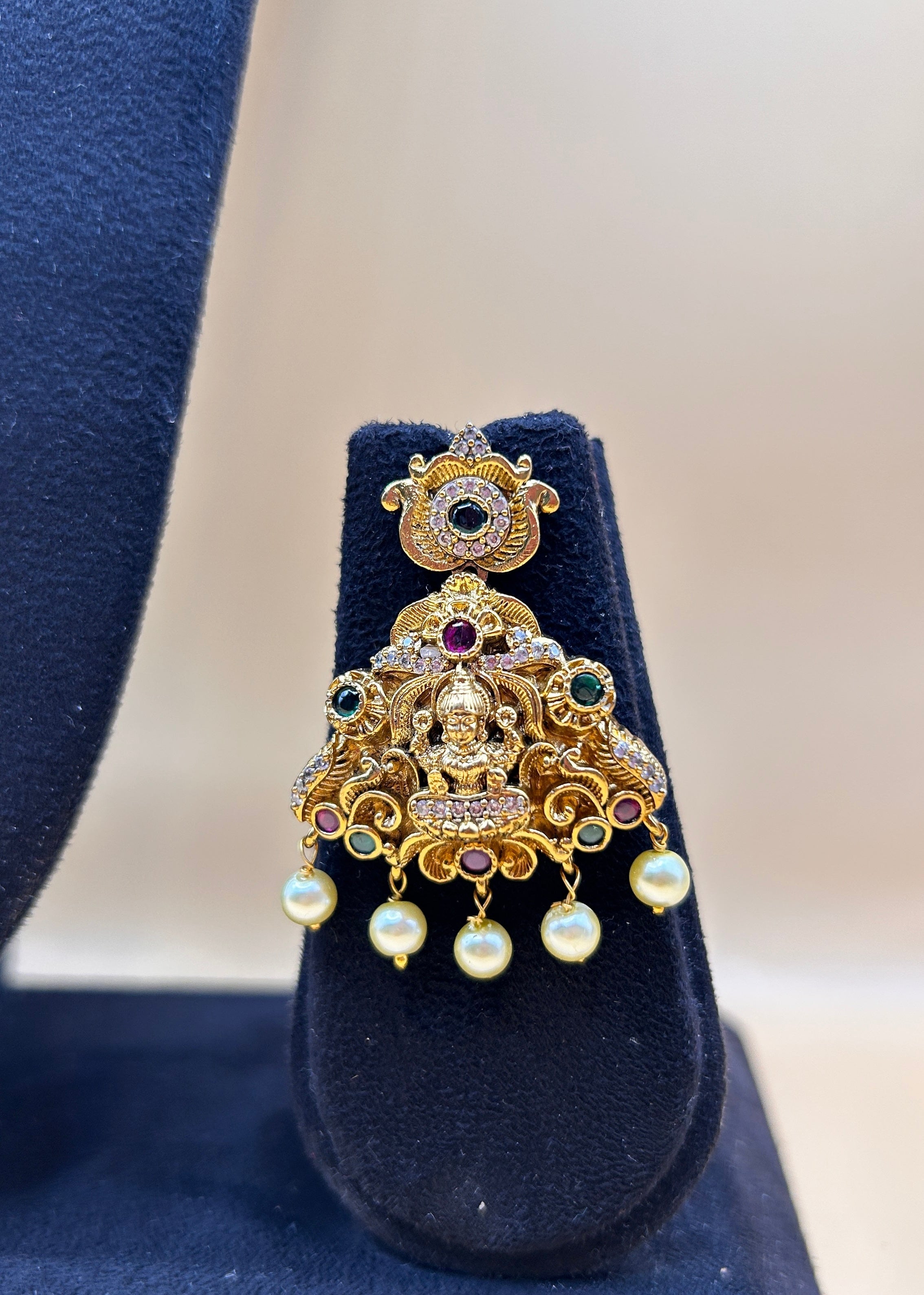 Lakshmi Pearl Heritage Haram NK-003