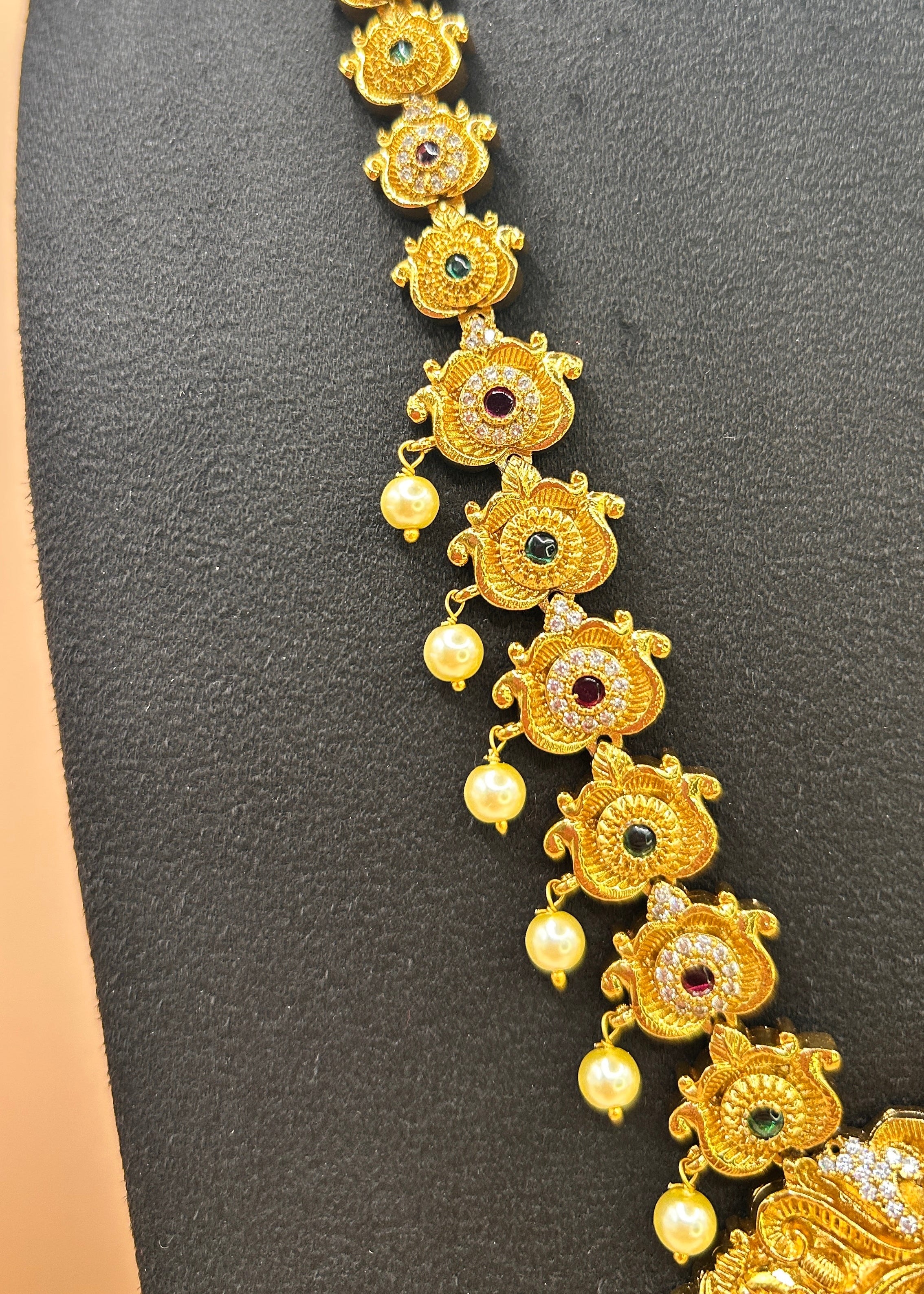 Lakshmi Pearl Heritage Haram NK-003