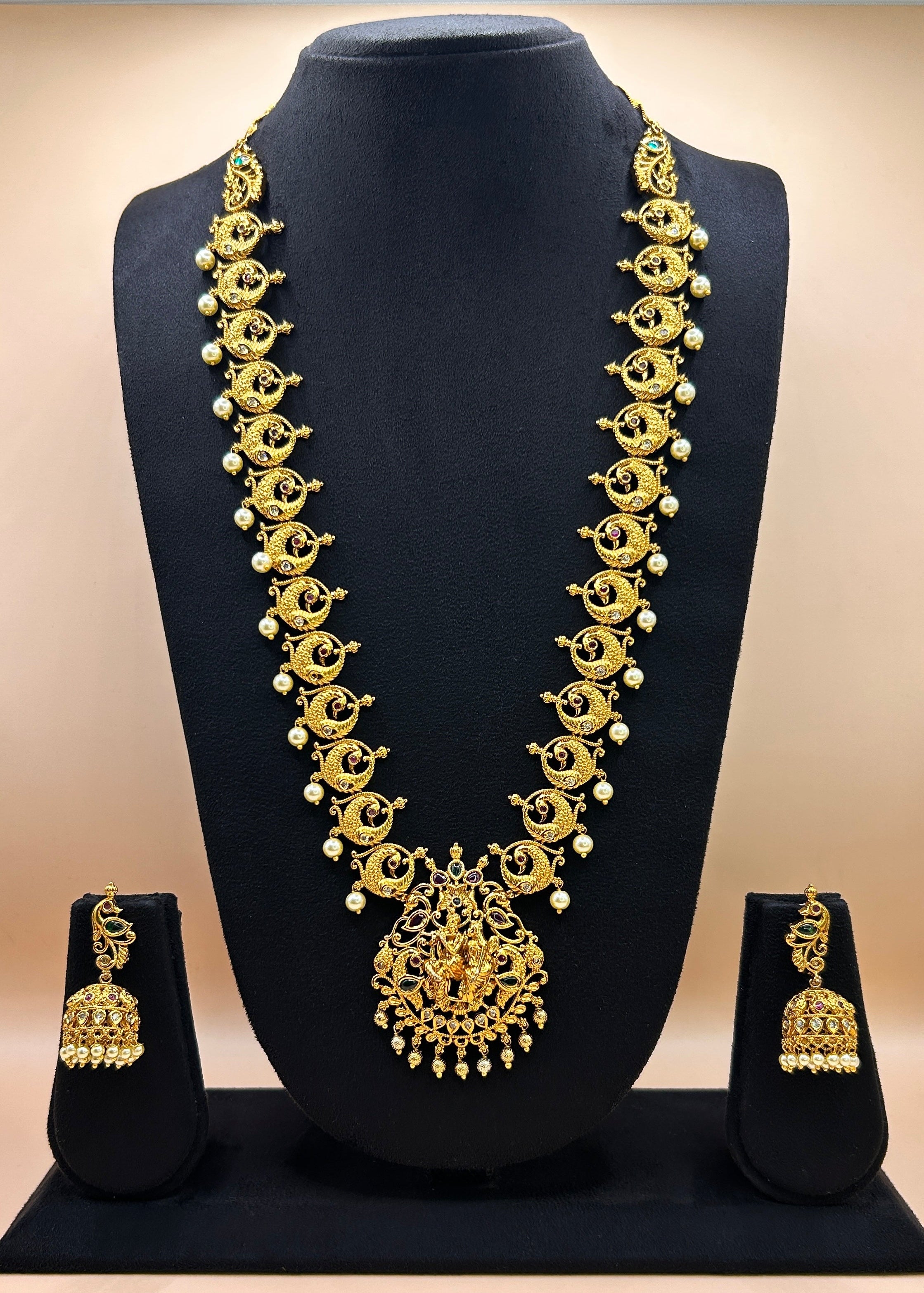 Divine Radha Krishna haaram necklace. NK-008