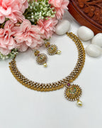 Vintage elegance with golden filigree NK-024