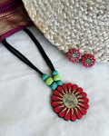 Vibrant red sunflower terracotta set TR-010