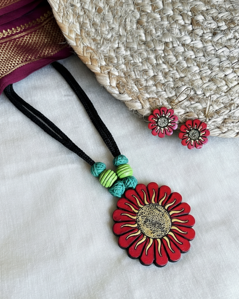 Vibrant red sunflower terracotta set TR-010