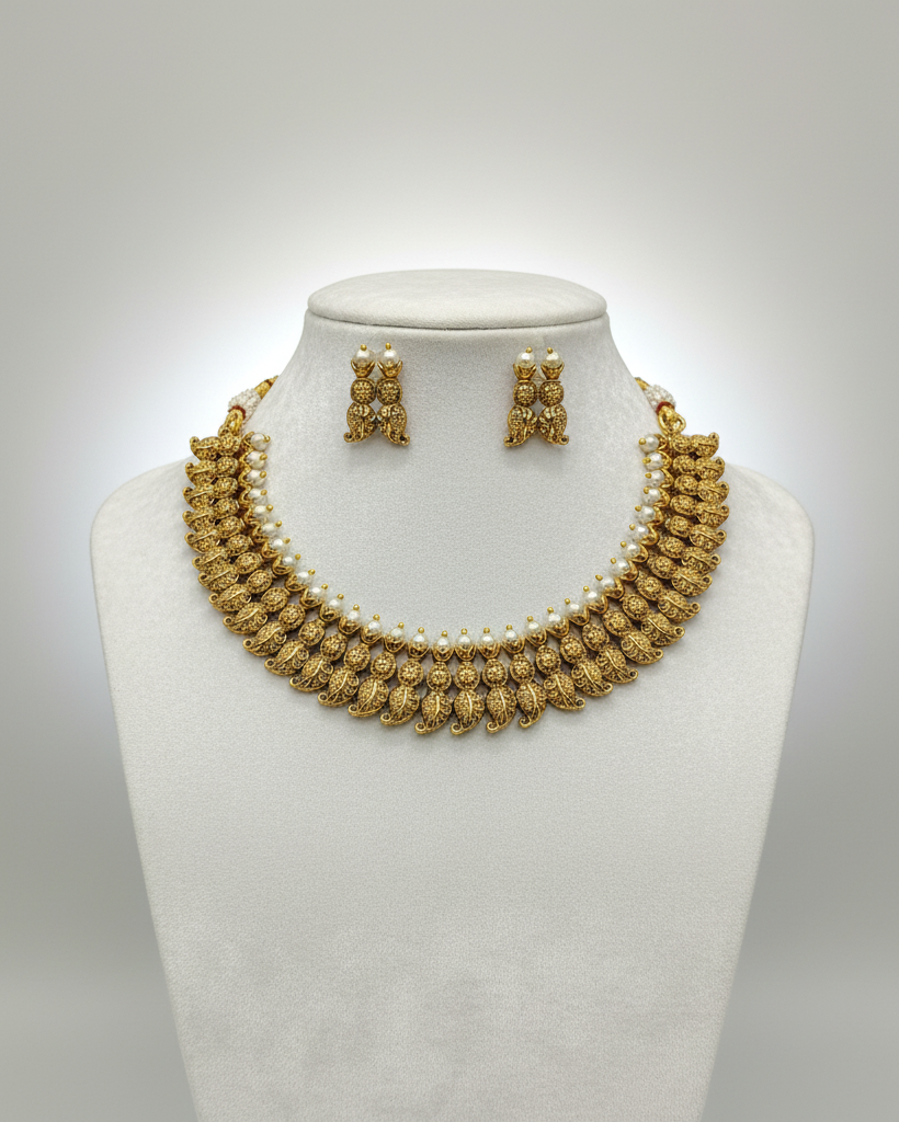 Antique Gold Mango Pearl Necklace NK-052