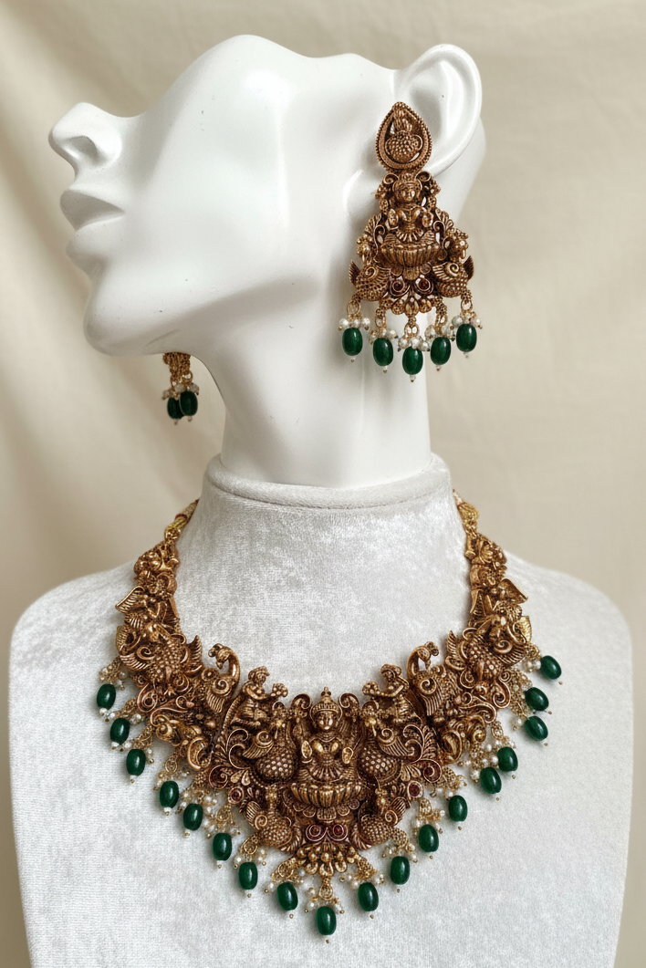 Antique Lakshmi Temple Jewellery Set NK-030