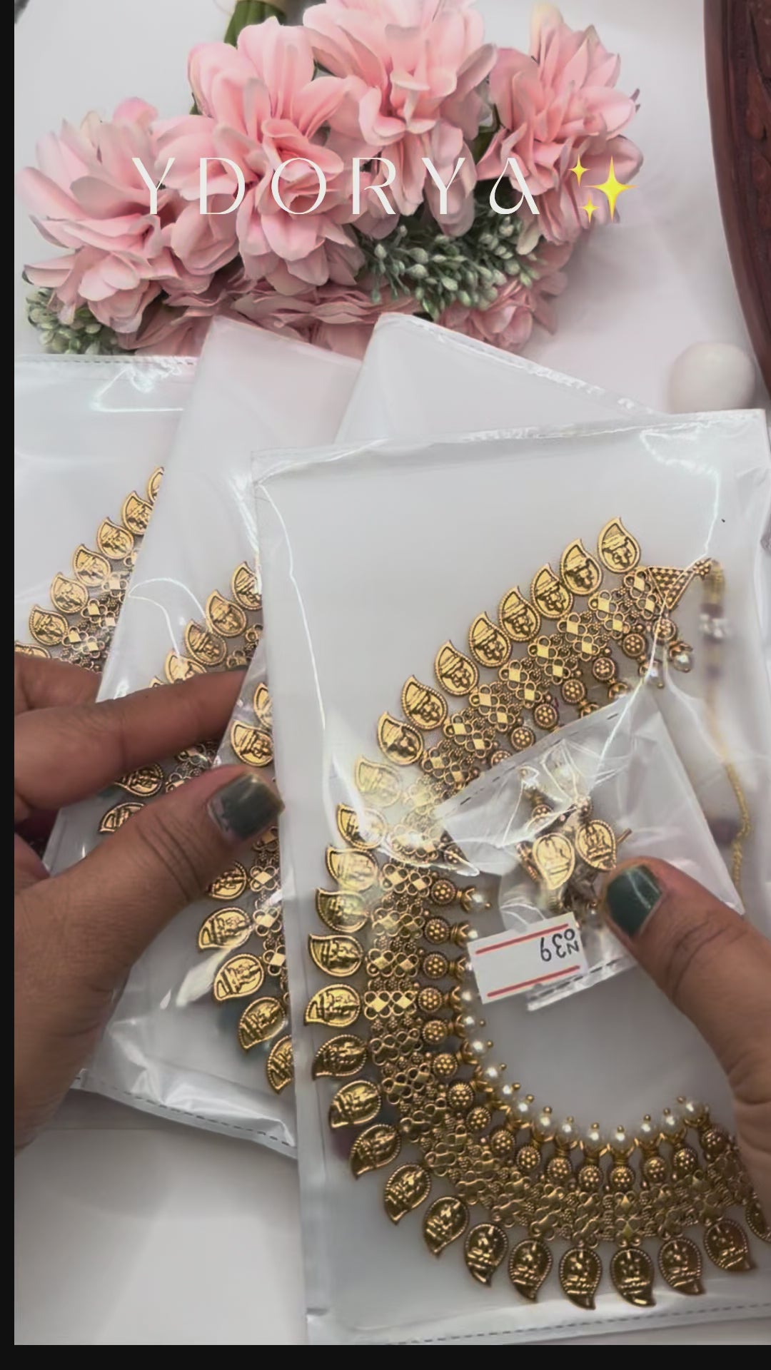 Antique Gold Lakshmi Mango Necklace NK-053